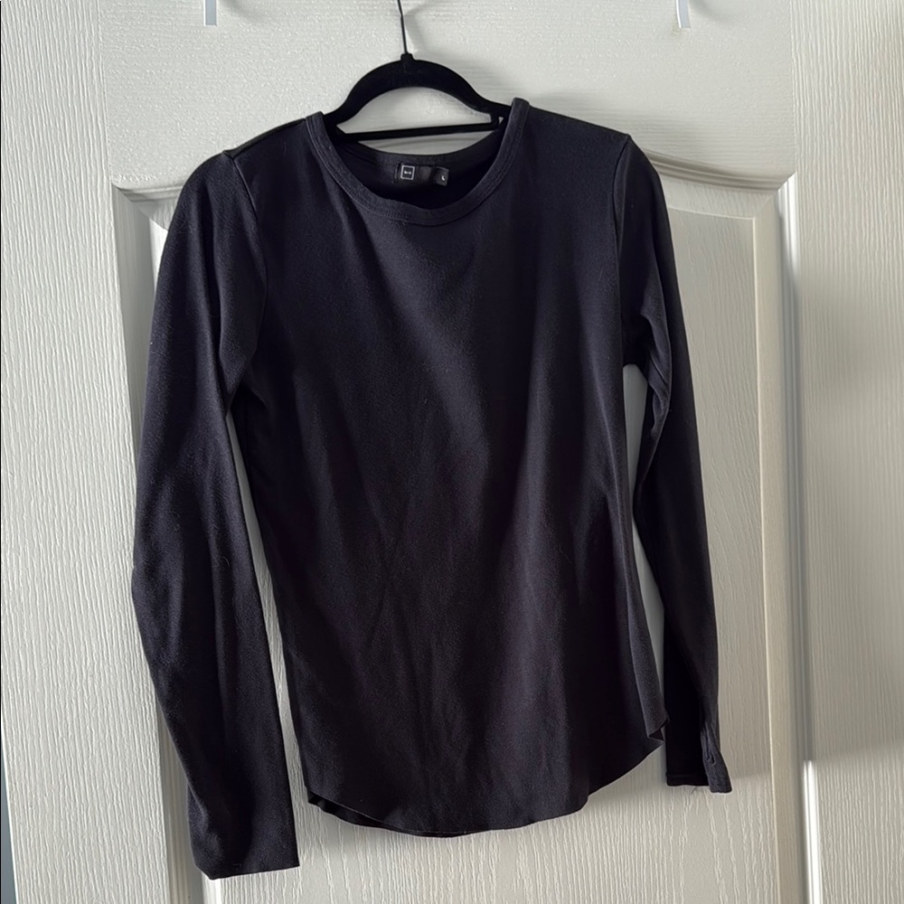 Black Fitted Long Sleeve T-Shirt
